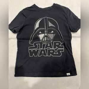 Gap Star Wars size S short sleeve shirt